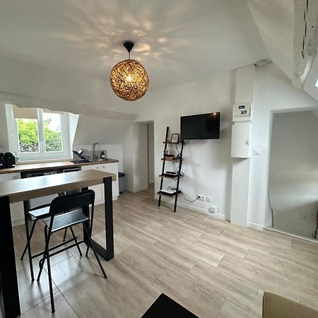 Appartements Pacy-Sur-Eure ภายนอก รูปภาพ